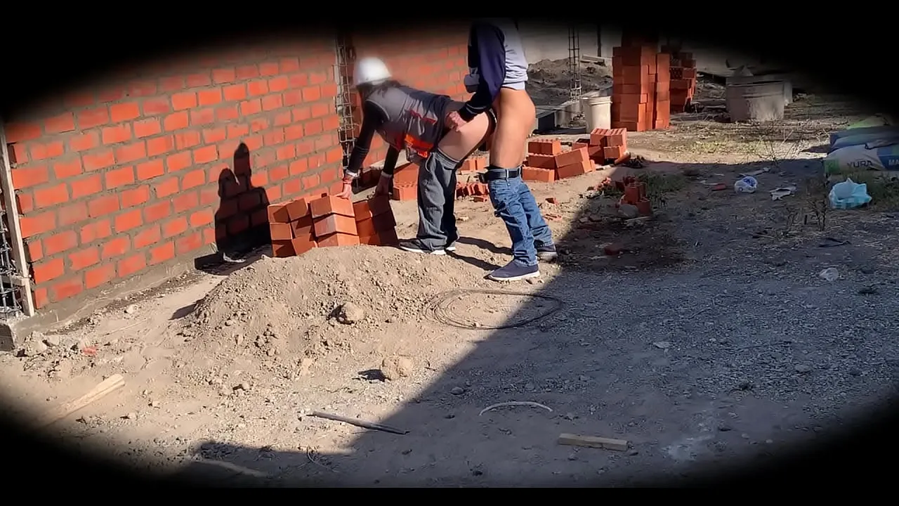 Cámara De Seguridad En Obra De Construcción